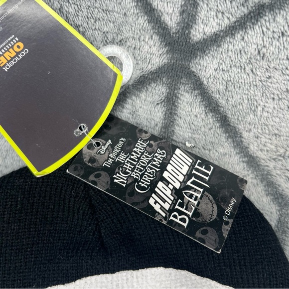 Disney The Nightmare Before Christmas Jack Mesh Eye Panel Flip Down Beanie NWT S - Picture 5 of 6